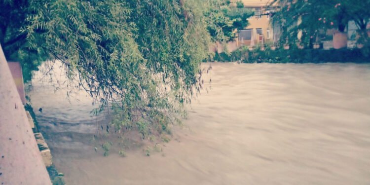 काठमाडौं उपत्यकाका नदीहरुमा जलसतह उच्च, सतर्कता अपनाउन आग्रह