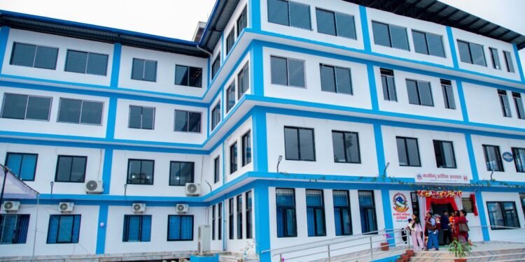 मध्यविन्दु प्रादेशिक अस्पताल सय शय्यामा स्तरोन्नति