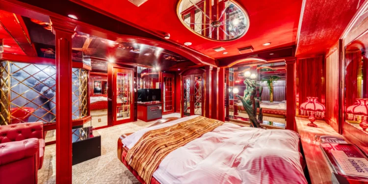 के हो विश्वमै लोकप्रिय ‘लभ होटल’ ? एकान्तमा पार्टनरसँग क्वालिटी टाइम बिताउनका लागि उपयुक्त