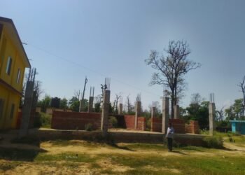 बजेट अभावमा विद्यालय भवन अधुरो