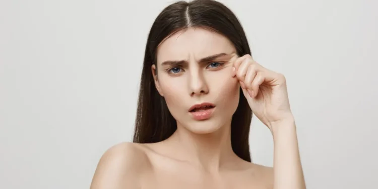 सानै उमेरमा चाउरीपना देखिन थालेको छ ? तुरुन्तै यसो गर्नुहोस्, छाला टाइट रहनेछ