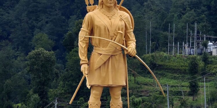 बुइपामा ११० फिट अग्लो यलम्बरको प्रतिमासहित पार्क निर्माण