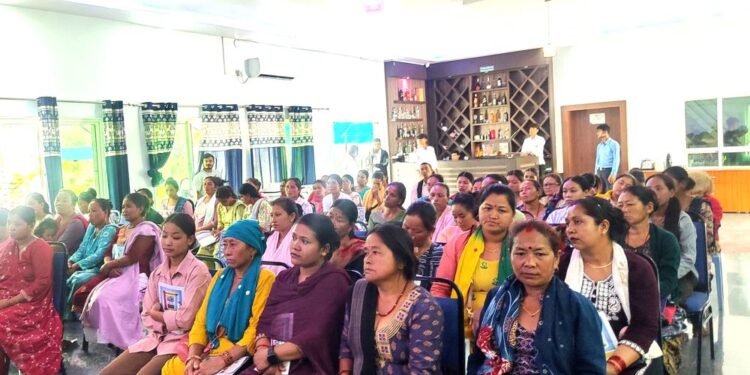 आयआर्जनका लागि ‘होमस्टे’मा जोडिँदै महिला