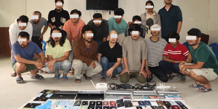 अनलाइन जुवा खेलाउने १७ जना पक्राउ