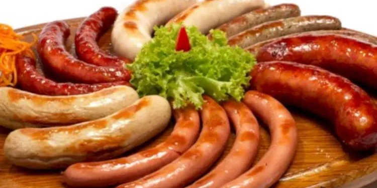 ससेज धेरै खाने बानी छ ? सावधान ! स्वास्थ्यमा पार्ने असरबारे जान्नैपर्ने खबर