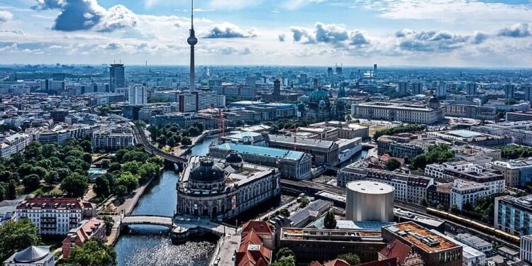 आइएइएको सहयोग स्थगन गर्ने पक्षमा इरानले गरेको मतदान ‘गलत सङ्केत’ : बर्लिन