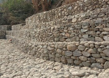 बस्ती जोगाउन जैविक तटबन्ध निर्माण
