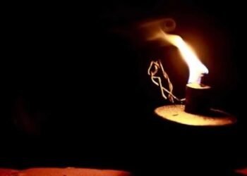 बाढीले विद्युत् सेवा अवरुद्ध, २५० परिवार अन्धकारमा