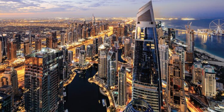 यूएईमा नेपाली श्रमिकको न्यूनतम तलब १४ सय दिराम तय