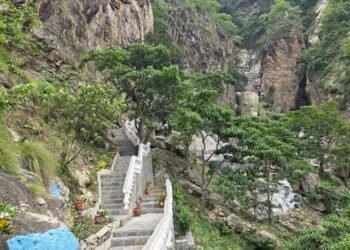 बाँदर कुद्ने भिर अहिले पर्यटकको रोजाइमा