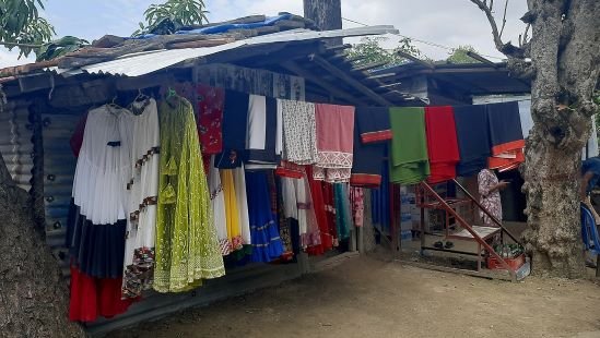 जातीय पोशाकबाट आम्दानी