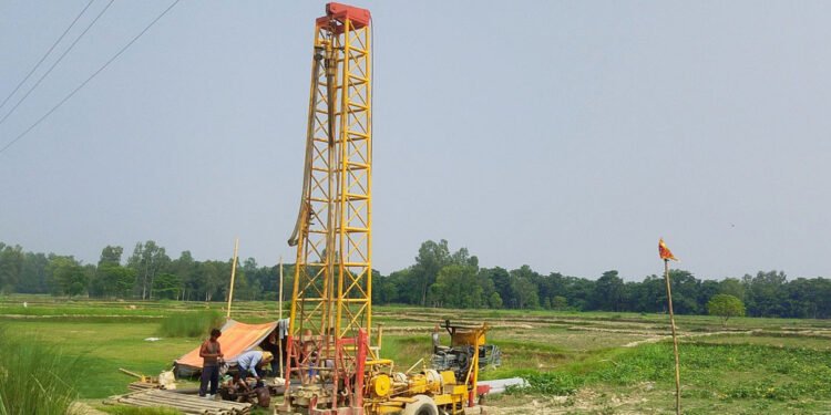 मधेशमा डिपबोरिङ जडान गर्न थालियो