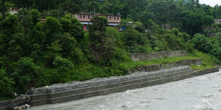 रु तीन करोडको लागतमा नदी नियन्त्रण योजना सम्पन्न