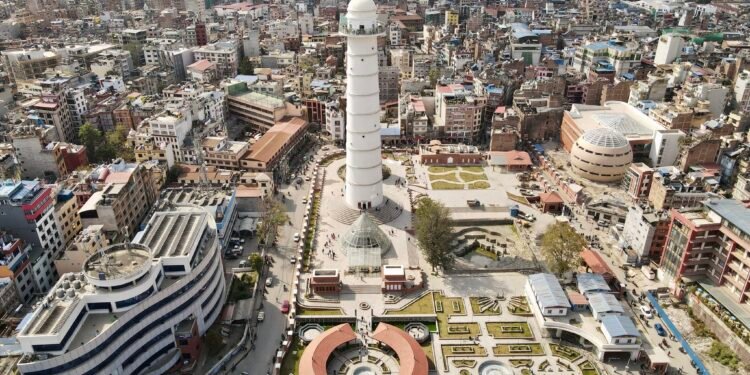 छ महिनामा धरहराबाट करोडौंको राजस्व, अवलोकनकर्ताको लहर