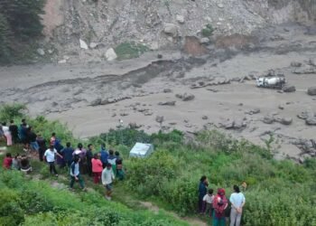 रसुवा बाढी बितण्डा : नेपाल–चीनबीचको मुख्य स्थलमार्ग सञ्जाल टुट्यो, अन्य के-के मा पुग्यो क्षति ?