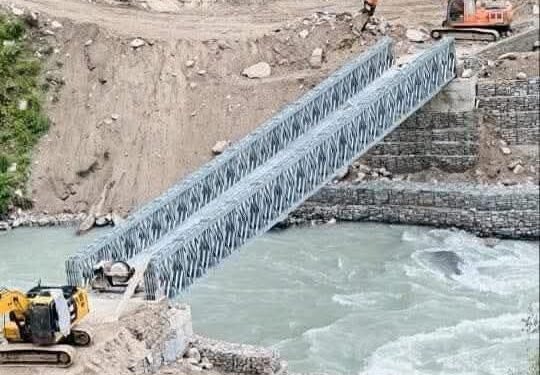 हुम्ला–मुगु लिङ्क रोडः लोतीखोलामा ‘बेलीब्रिज’ जडान