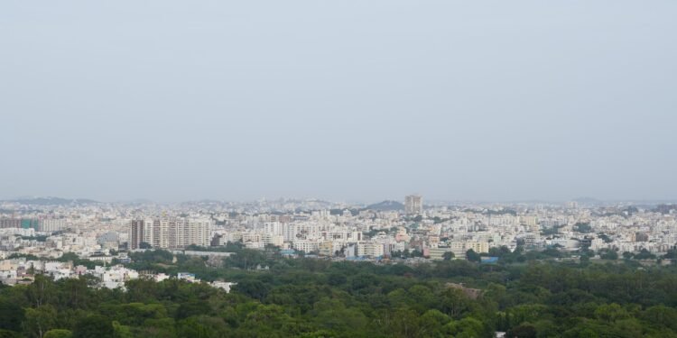 आलेखः देखेको हैदराबाद, भोगेको नेपाल