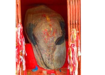 पर्यटकीय क्षेत्र हात्तीढुङ्गामा थपिदै पूर्वधार