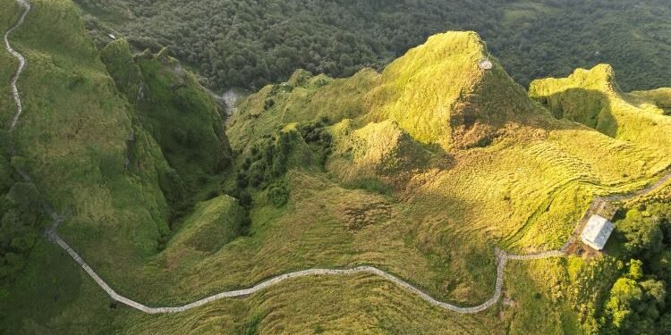 जलजला जोड्ने पदमार्ग निर्माण