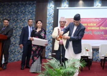 नेपालमा धेरैभन्दा धेरै विदेशी पर्यटक ल्याउन प्रभावकारी प्रचारप्रसार गर्न प्रधानमन्त्री ओलीको आग्रह