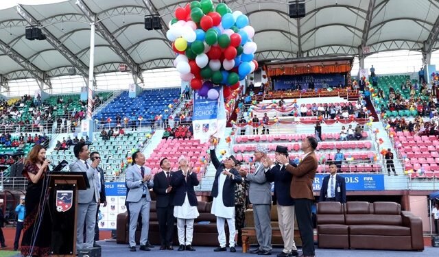 प्रधानमन्त्रीबाट ‘फिफा फर स्कुल’ अभियानको शुभारम्भ