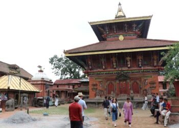 आलेखः चाँगुनारायणको काँखमा कलाकारको रङमा साहित्यकारको कलम कोरियो…