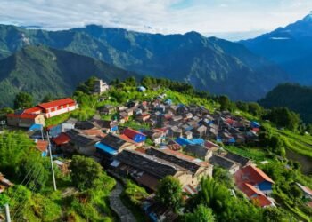 पर्यटकका पर्खाइमा म्याग्दीको टिकोट