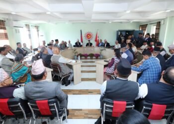 एमाले पोलिटब्यूरो बैठक आज पनि बस्दै, विधान संशोधनमाथि छलफल हुने