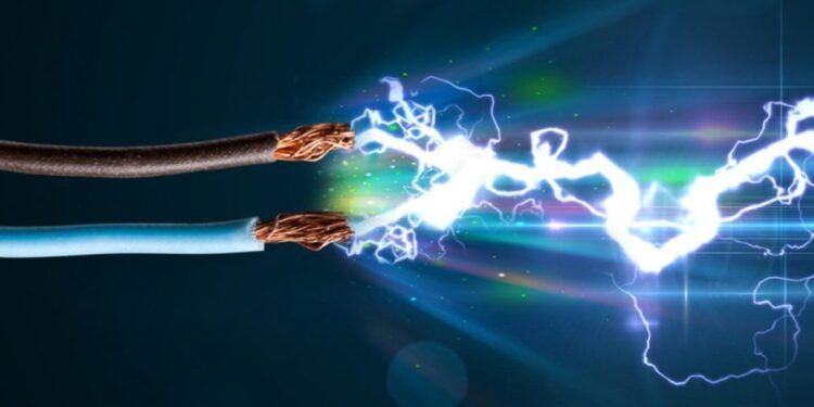 करेन्ट लागेर एक जनाको मृत्यु, दुई घाइते