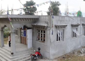 आर्थिक अभावले जोङलुङ गुम्बाको पुनर्निर्माण अधुरै