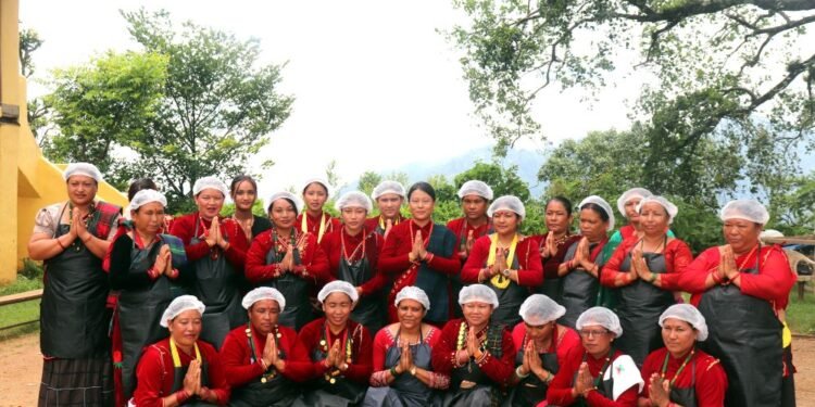 घरबास पर्यटनसम्बन्धी तालिमपछि डाँडाडुमका महिला स्वरोजगार बन्दै