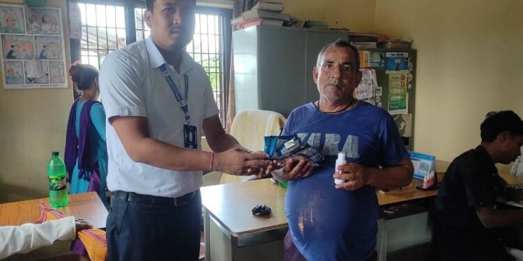 चन्द्रपुरमा लम्पी स्किनविरुद्ध निःशुल्क औषधि वितरण