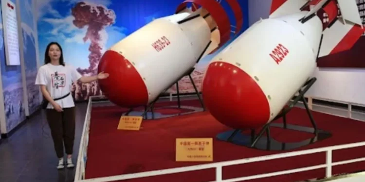 चीनले बनाईरहेछ हरेक ५ दिनमा एक आणविक हतियार, विश्वमा छन ९६०० हतियार