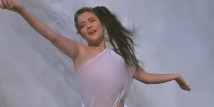 पातलो कपडामा झरनामा नुहाएर तहल्का मच्चाएकी मन्दाकिनी खासमा हराइन कता ?