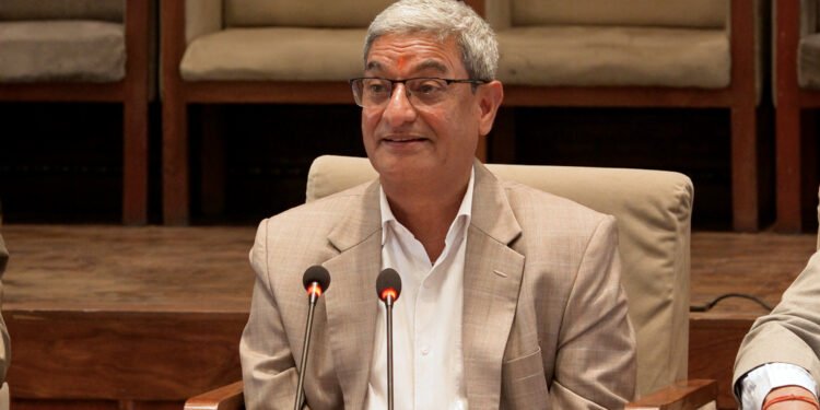 अवैध रूपमा स्पेन पठाउनेमाथि तत्काल अनुसन्धान गर्न गृहमन्त्री लेखकको निर्देशन