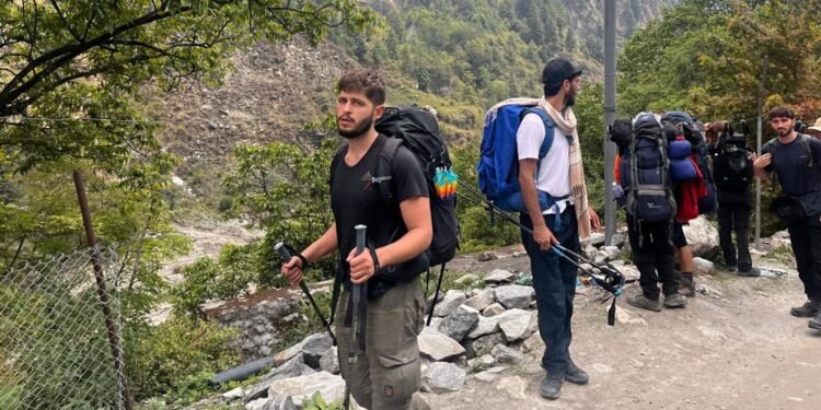 ‘भिसा भेरिफिकेसन’ले कैलाश मानसरोवर जाने पर्यटकलाई सास्ती