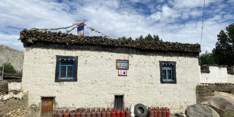 लोघेकर दामोदरकुण्डमा घरको मौलिकता जोगाउन तोकियो मापदण्ड