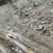 रामेछापका मूल सडकमा गाडी गुडाउनै कठिन