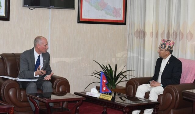 वनमन्त्री शाही र एमसिसीका सहायक उपाध्यक्ष विङ्गेलबीच भेटवार्ता