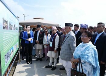 प्रधानमन्त्री ओलीबाट सिआओझानस्थित धान उत्पादन विशेष क्षेत्रको अवलोकन