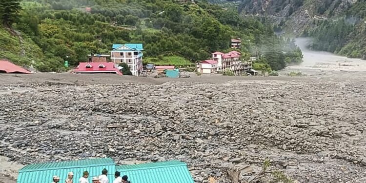 भारतको बाढी–पहिरोमा परेका १८ नेपाली सम्पर्कविहीन