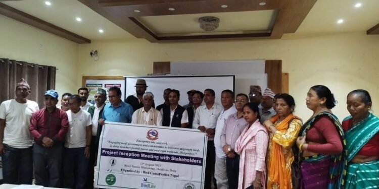 ‘चरा प्रकृतिका खतराको सूचक मात्रै होइन अवसर हो, यिनीहरूको संरक्षण गर्नुपर्छ’