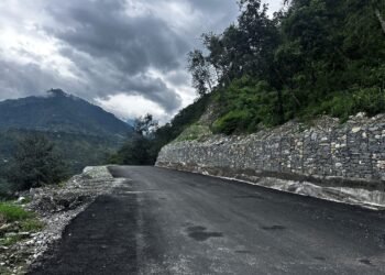तीन करोड २१ लाख खर्चेर बागलुङ–बेनी सडक मर्मत
