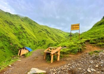 बुकीपाटन जाने पर्यटकका लागि ठाउँ–ठाउँमा विश्रामस्थल