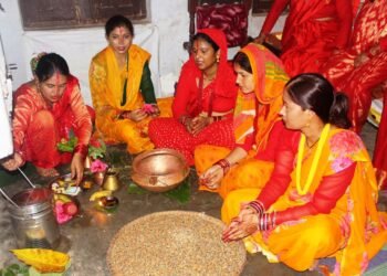 गौरापर्वको पहिलो दिन घरघरमा विरुडा राखियो