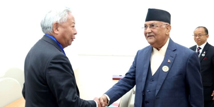 प्रधानमन्त्री ओलीसँग अध्यक्ष लिक्वानको शिष्टाचार भेट