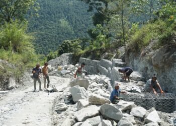 पाँच जलविद्युत् आयोजनाको संयुक्त सहयोगमा रघुगङ्गाका सडक स्तरोन्नति