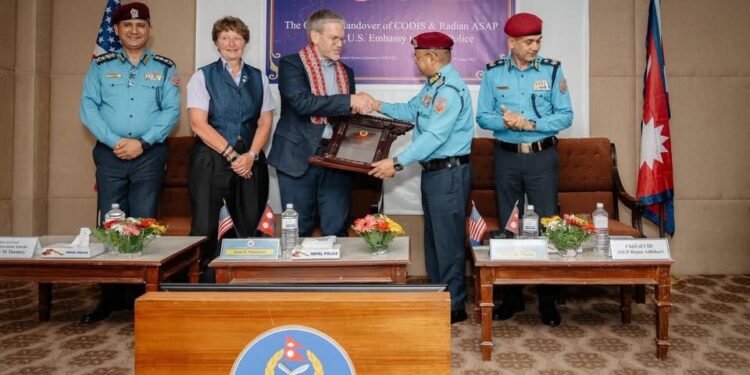 अमेरिकी दूतावासद्वारा विधिविज्ञान प्रयोगशालालाई आधुनिक उपकरण र सफ्टवेयर हस्तान्तरण