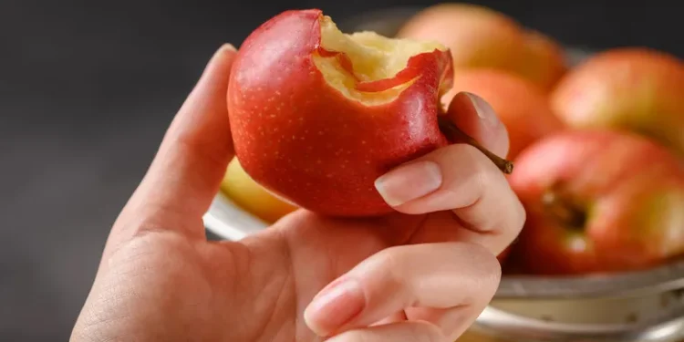 हरेक दिन एउटा स्याउ खाँदा हुन्छ यस्ता लाभ