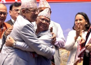 वामदेव भित्रिएपछि माधव नेपालको पार्टीमा भाँडभैलो